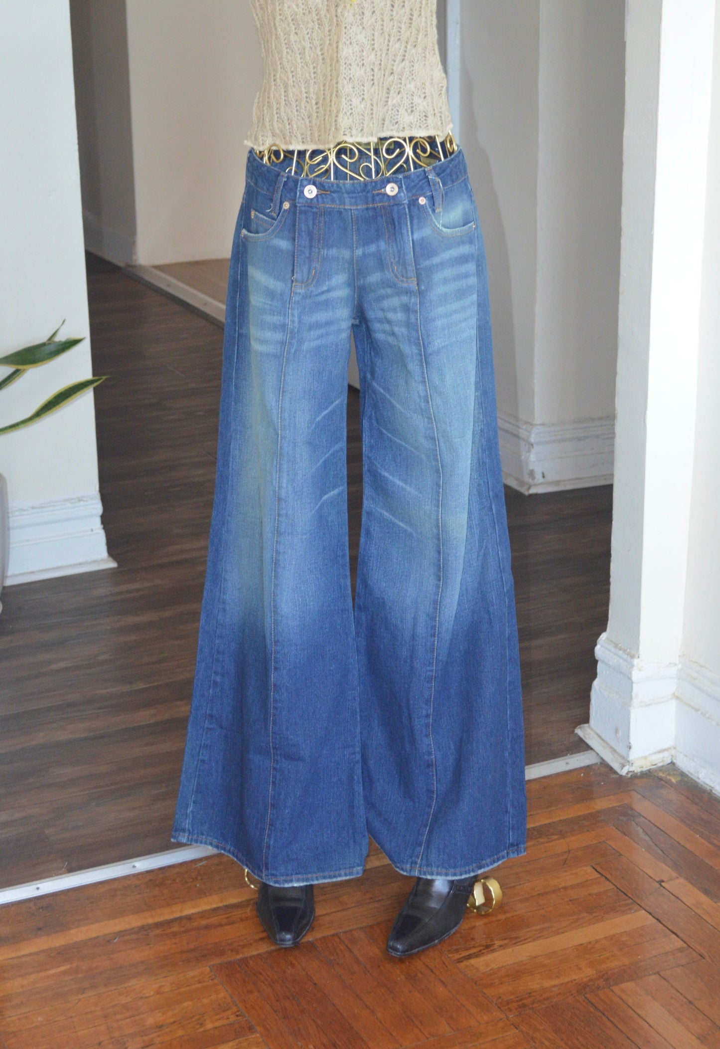 Triton Wide Leg Jeans